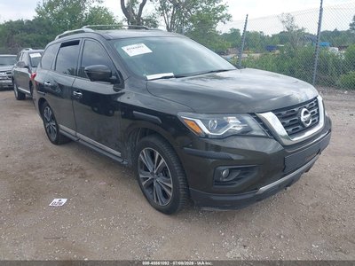 2017 Nissan Pathfinder