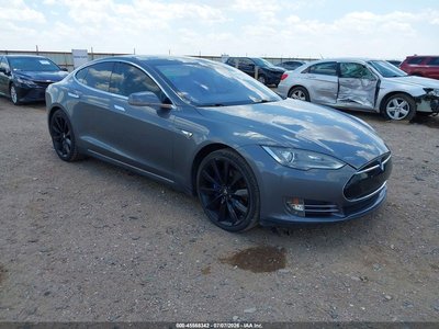 2014 Tesla Model S