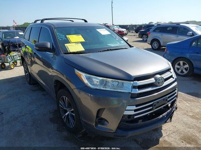 2017 Toyota Highlander
