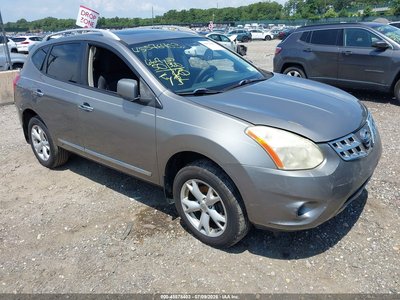 2011 Nissan Rogue