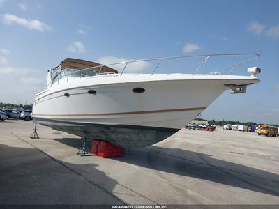 1997 Formula Trailers Boat