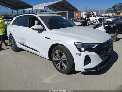 2024 Audi Q8