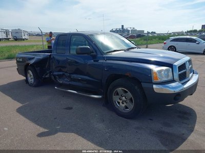 2005 Dodge Dakota