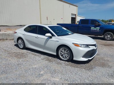 2018 Toyota Camry Hybrid
