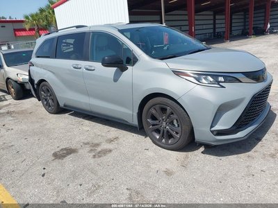 2024 Toyota Sienna Hybrid