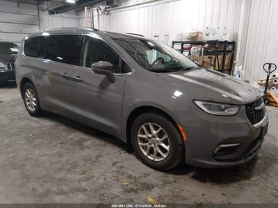 2022 Chrysler Pacifica
