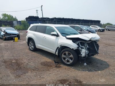 2016 Toyota Highlander