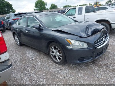 2012 Nissan Maxima