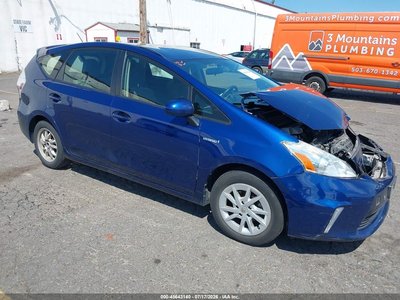 2014 Toyota Prius V