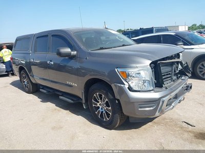 2021 Nissan Titan