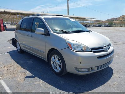 2004 Toyota Sienna