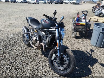 2015 Ducati Monster