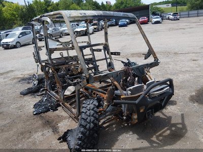2023 Can-Am Defender/Traxter