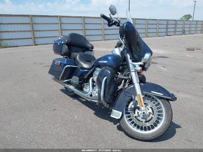 2012 Harley-Davidson FLHTK