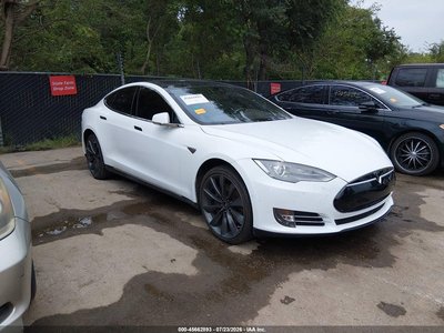 2015 Tesla Model S