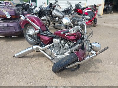 2004 Honda Vt750