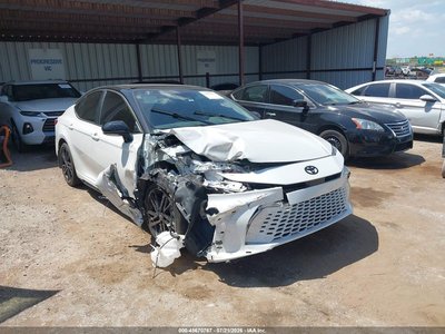 2025 Toyota Camry Hybrid