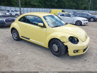 2013 Volkswagen Beetle