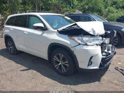 2017 Toyota Highlander