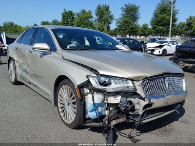 2017 Lincoln MKZ