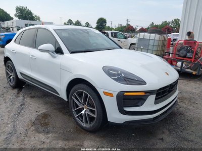 2023 Porsche Macan