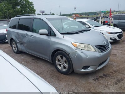 2014 Toyota Sienna