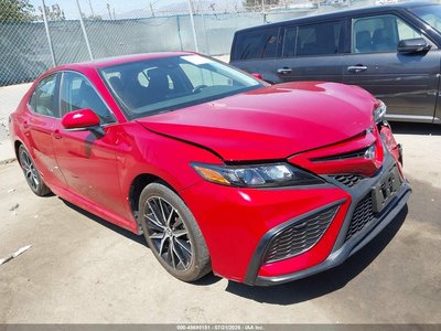 2024 Toyota Camry Hybrid