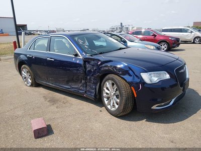 2016 Chrysler 300C