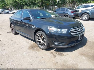 2015 Ford Taurus