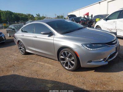 2015 Chrysler 200