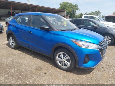 2024 Nissan Kicks