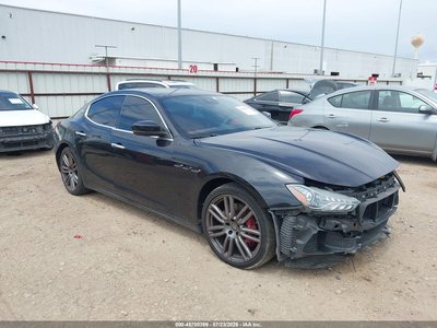 2017 Maserati Ghibli