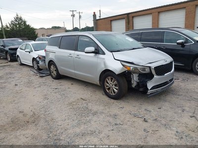 2016 Kia Sedona