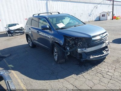 2015 Toyota Highlander