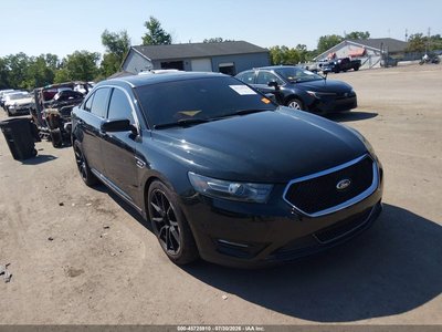 2015 Ford Taurus