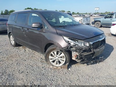 2016 Kia Sedona