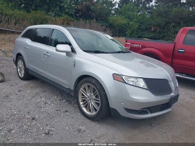 2015 Lincoln MKT