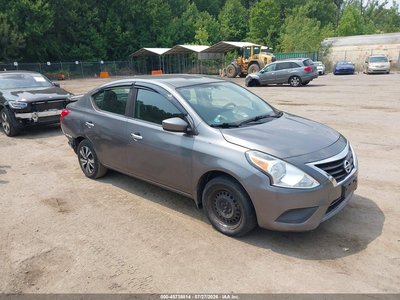 2016 Nissan Versa