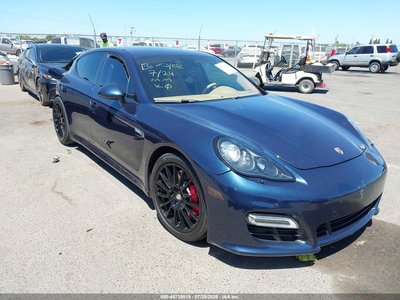 2013 Porsche Panamera