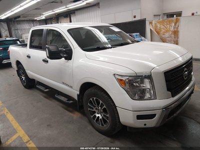 2022 Nissan Titan