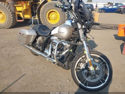 2018 Harley-Davidson FLHXS