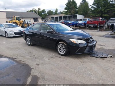 2015 Toyota Camry Hybrid