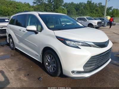 2021 Toyota Sienna Hybrid