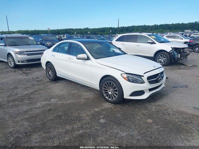 2016 Mercedes-Benz C 300