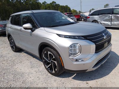 2024 Mitsubishi Outlander