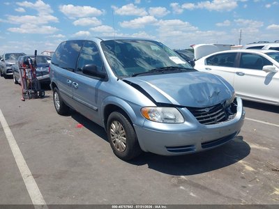 2006 Chrysler Town & Country