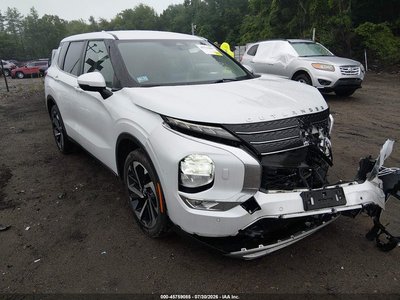 2022 Mitsubishi Outlander