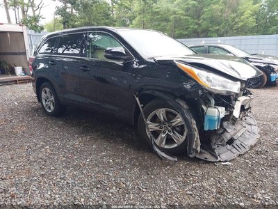 2016 Toyota Highlander