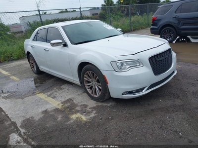 2016 Chrysler 300
