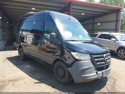 2024 Mercedes-Benz Sprinter 2500